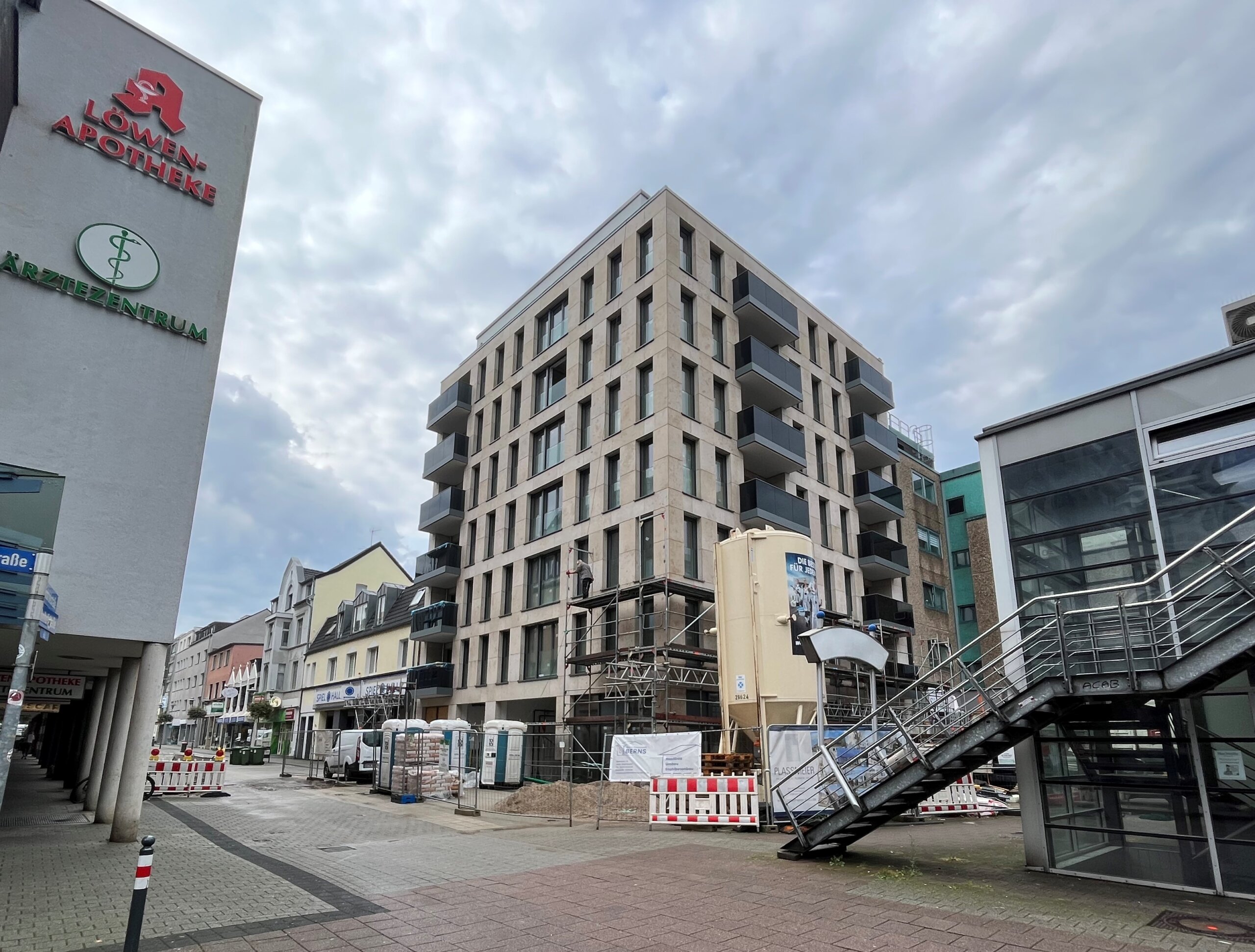 https://www.plassmeier-bau.de/wp-content/uploads/2021/08/IMG_7778-1-scaled.jpg