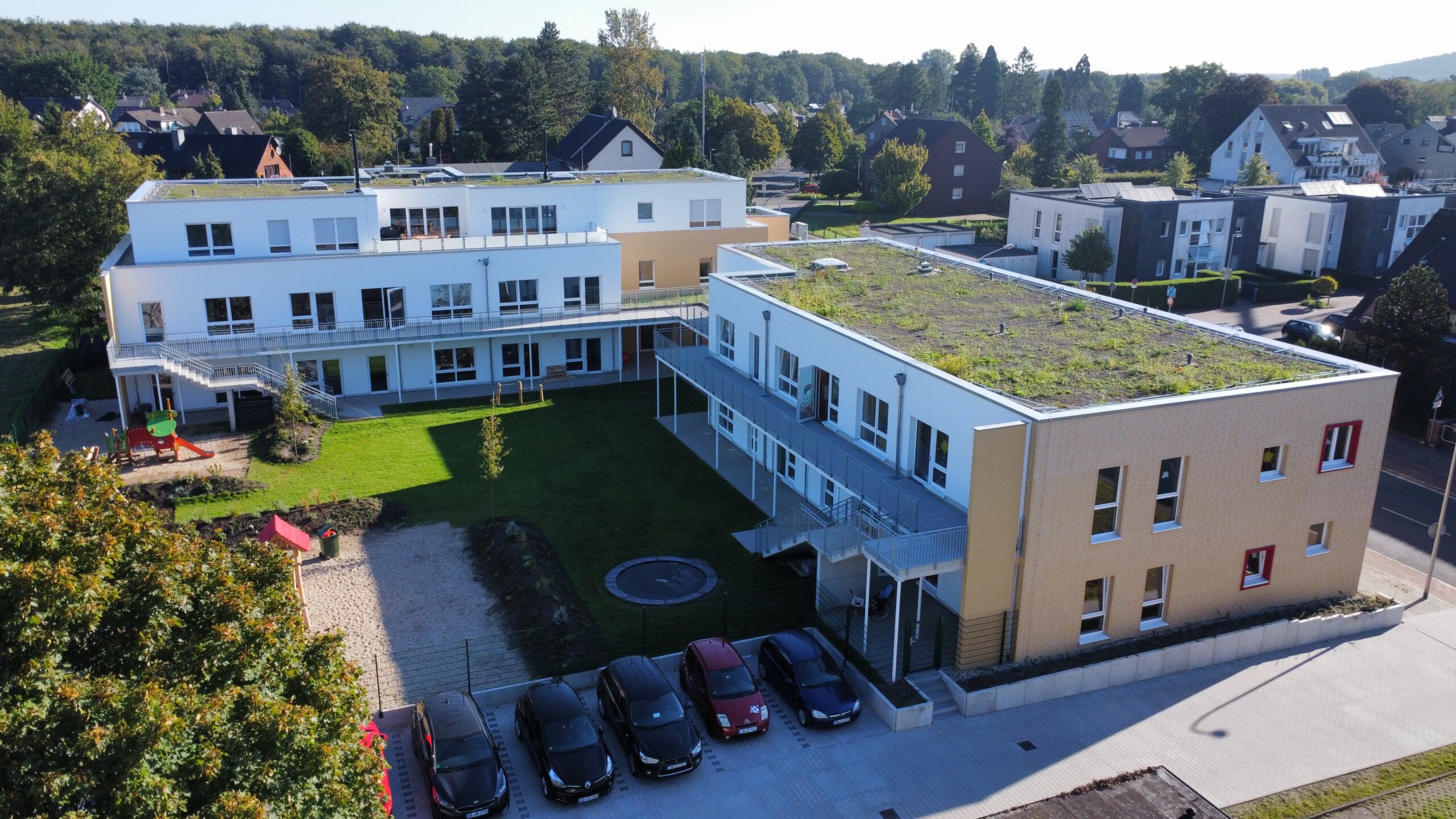 https://www.plassmeier-bau.de/wp-content/uploads/2021/09/dji_fly_20230907_093312_255_1694072008565_photo_optimized-scaled.jpg