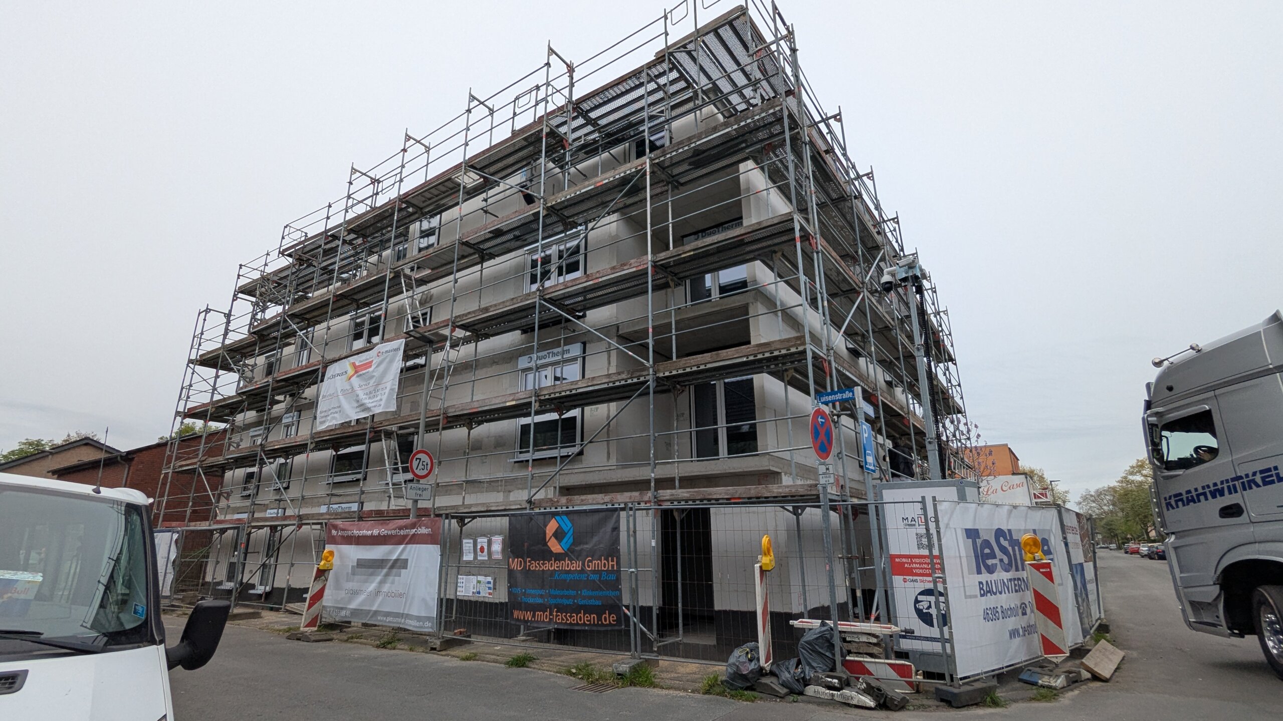 https://www.plassmeier-bau.de/wp-content/uploads/2025/01/PXL_20260413_083000264-scaled.jpg